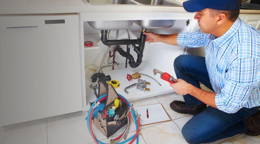 Expert burst pipe repair services in Happy Jack, AZ